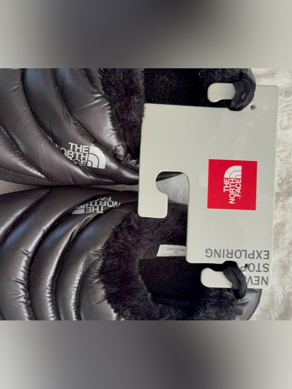 NWT The North Face ThermoBall Traction Mule Slippers Faux Fur In/ Outdoor Medium - Picture 2 of 5